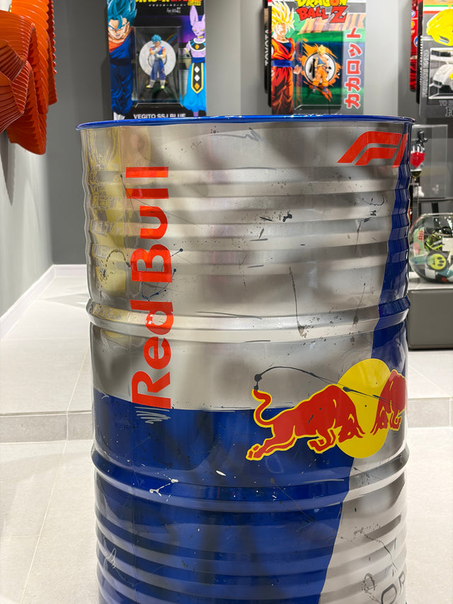 Red Bull Tank